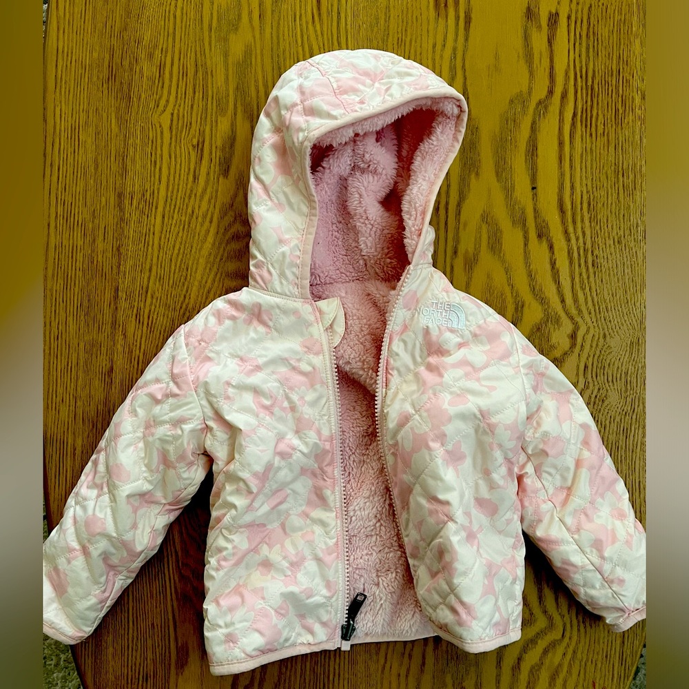Baby North Face Jacket 9-12 months